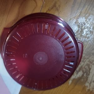 Tupperware stack microwave cooker.